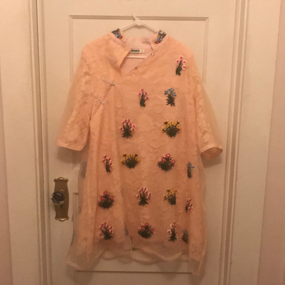 Gorgeous Peach Floral Dress🌸